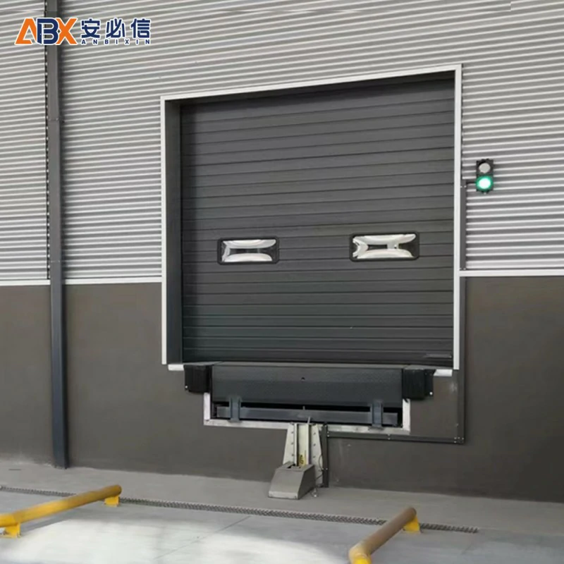 深圳保温滑升门